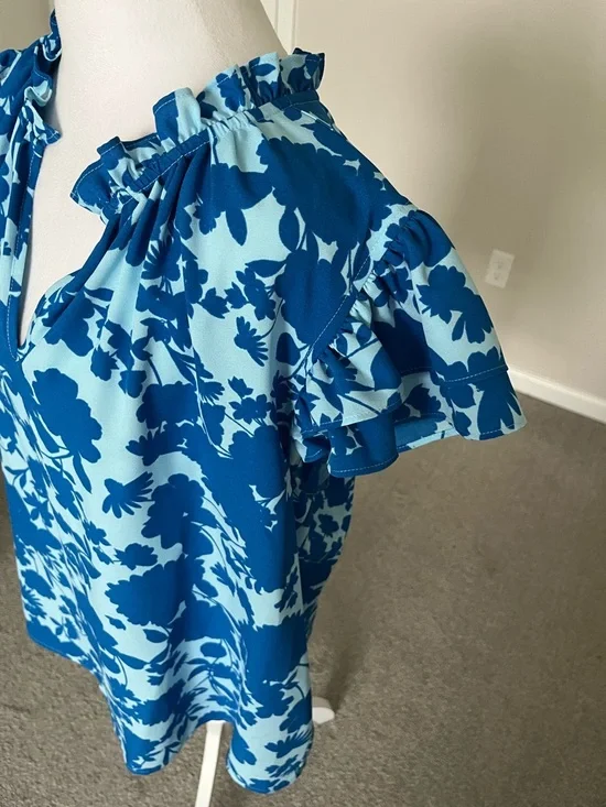 NWT Sugarlips Blue Floral Ruffle-Sleeve Women's Top Size 2X - Picture 4 of 9
